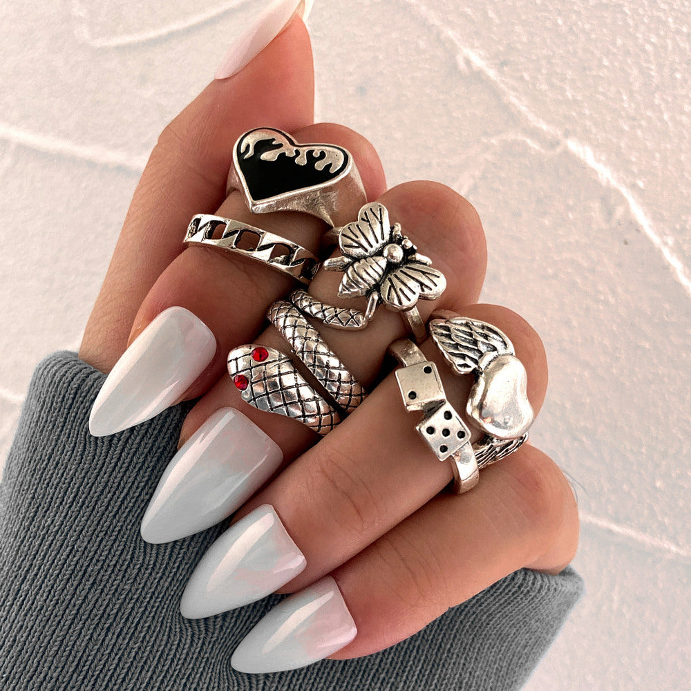 Statement Vintage Silver Spades Solitaire Knuckle Ring